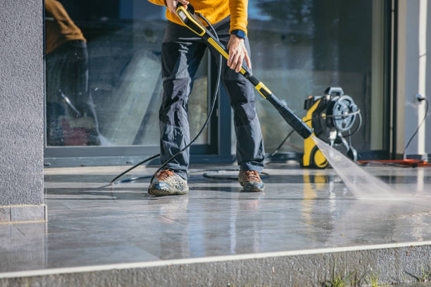 Best Warehouse Cleaning  in Lyndhurst, VA